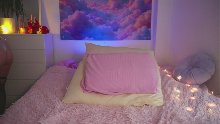 AmeliaCutie69's Streamate show and profile