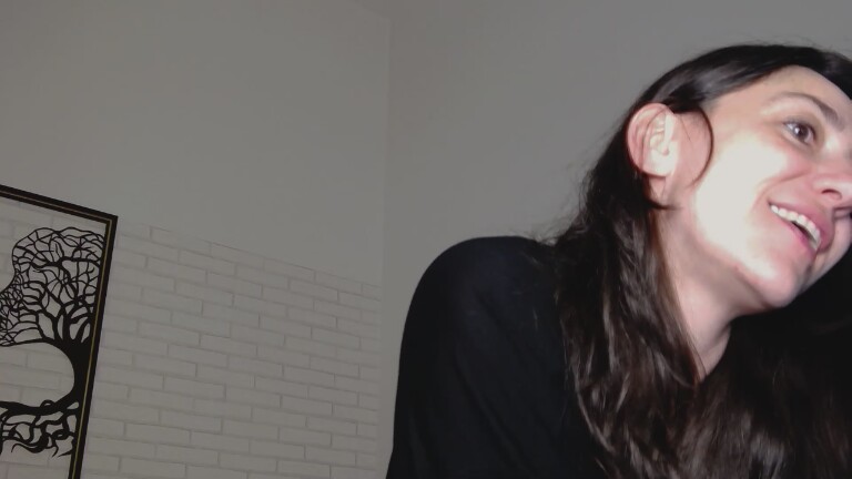 LEONAAx's Streamate show and profile