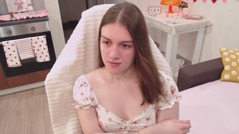 AlinaBabyGirl's Streamate show and profile