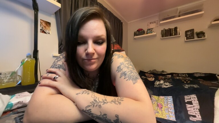 Gothiccbxby's Streamate show and profile