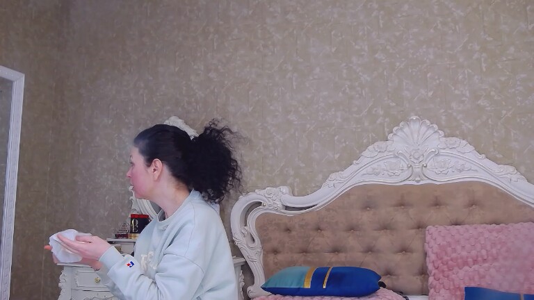 NataliaRed's Streamate show and profile