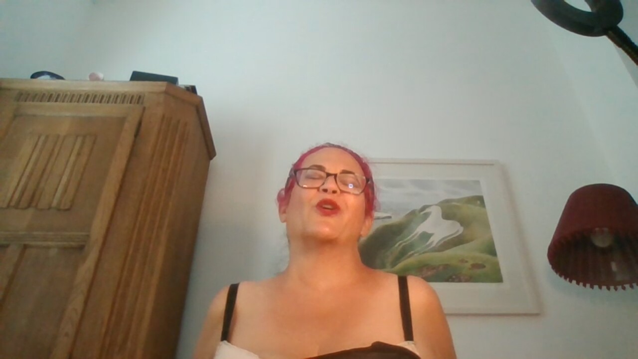 KinkyCorina