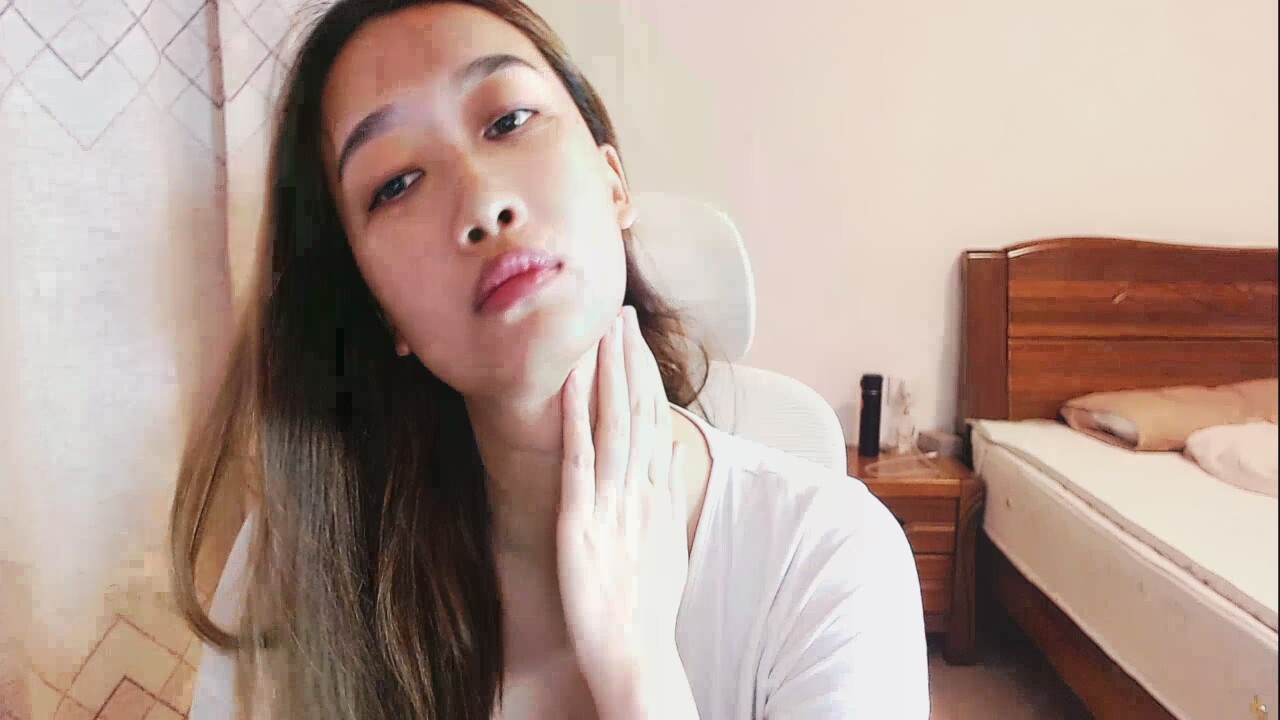 Cleo_CC