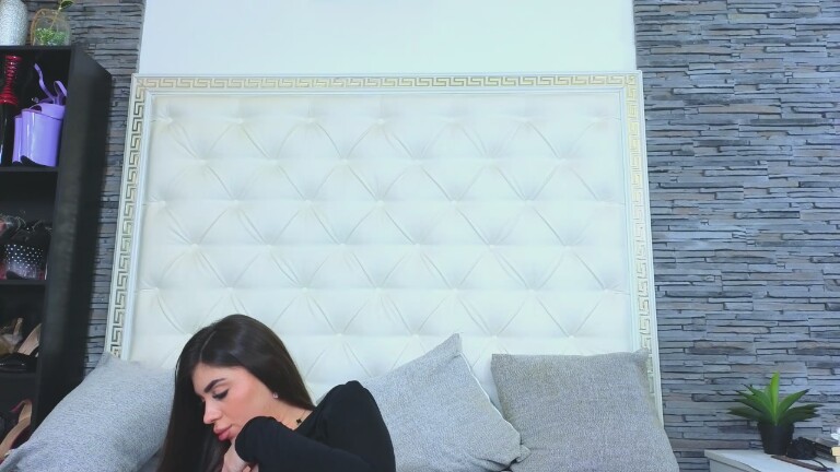 RoseVanessa's Streamate show and profile