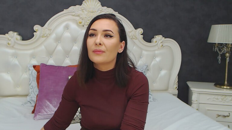 KarinaWinters's Streamate show and profile